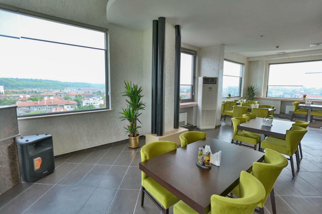 Terra Europe Brontes Hotel Tărgovište Exteriér fotografie